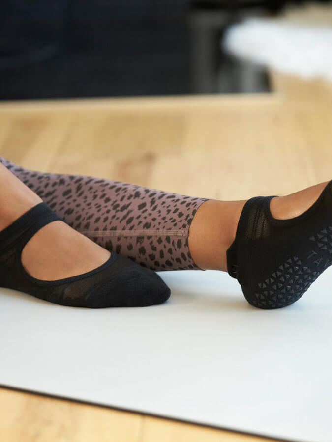 Emma Breeze Grip Socks