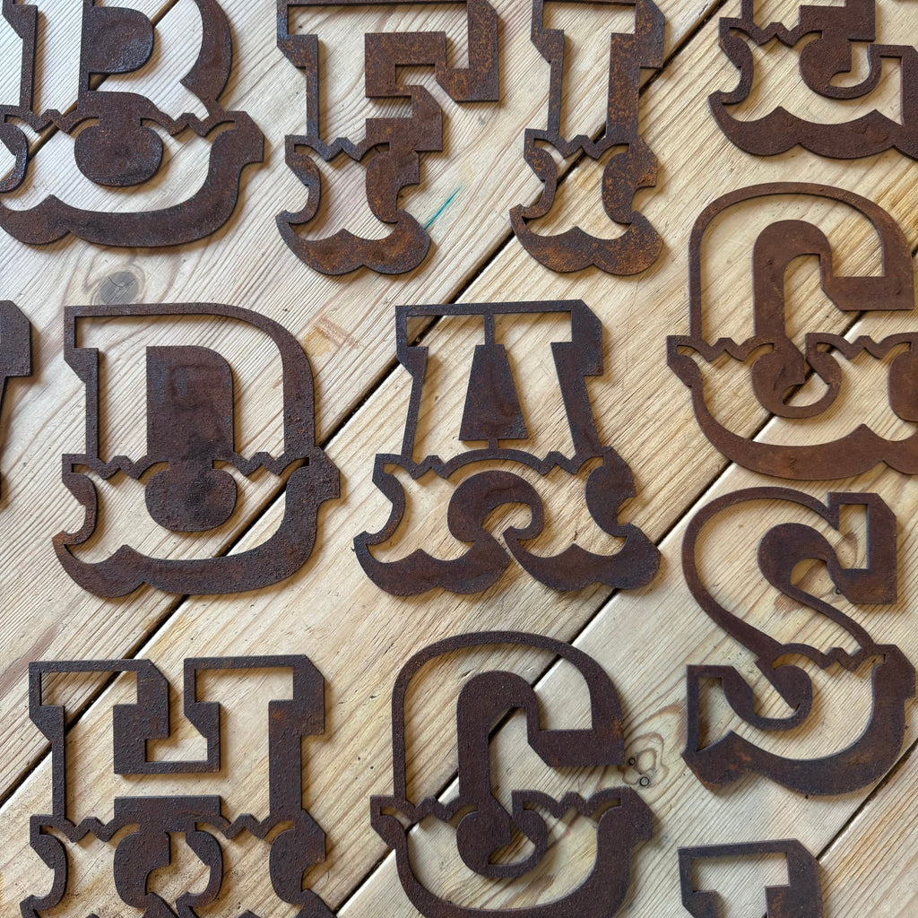 Rusty 5 Inch Carnival Metal Letters A to Z