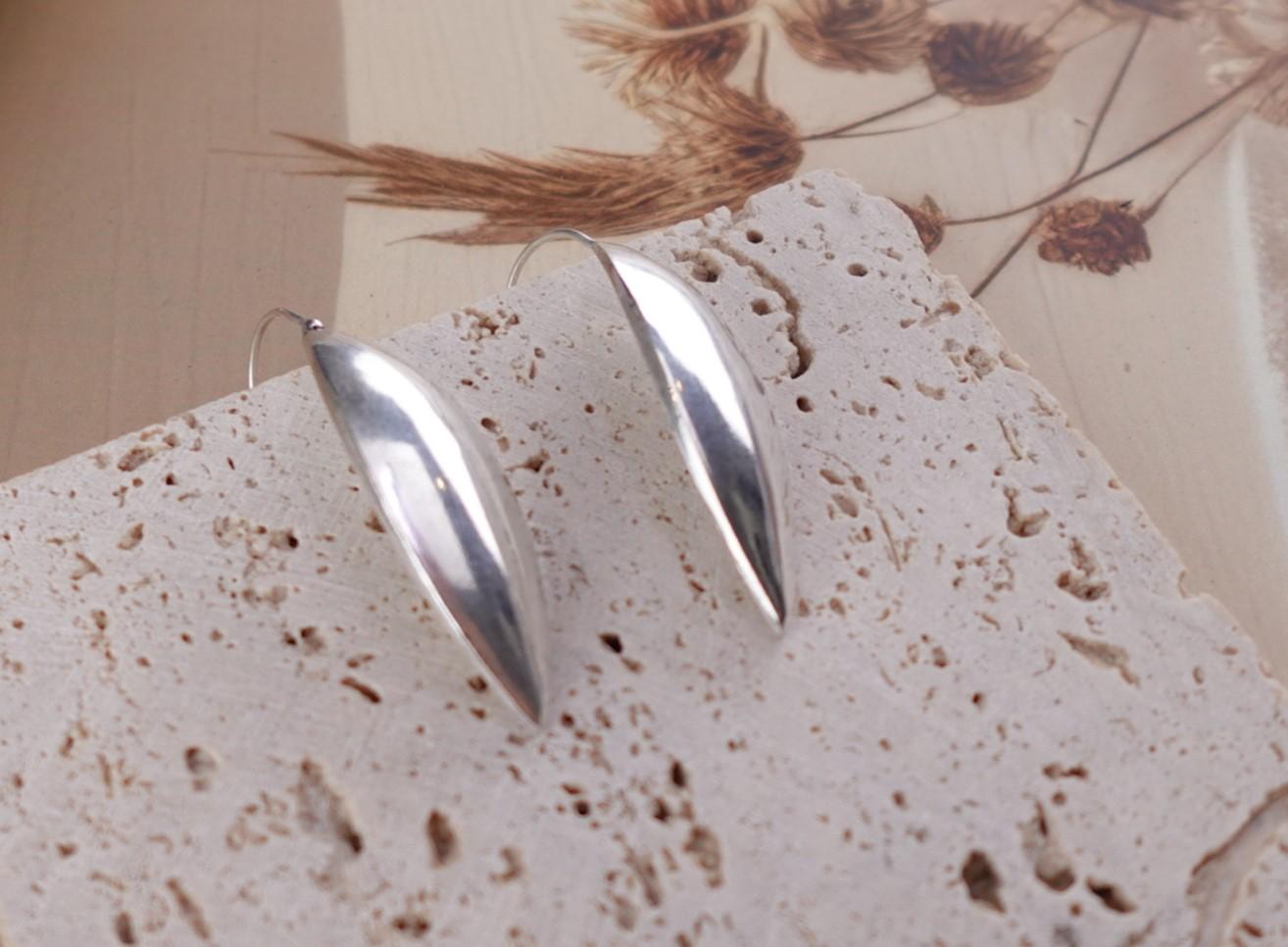 Polished Silver Long Oval Earrings Ultra Minimal Chic