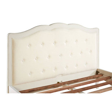 White Kingsize Bed with Buttoned Headboard