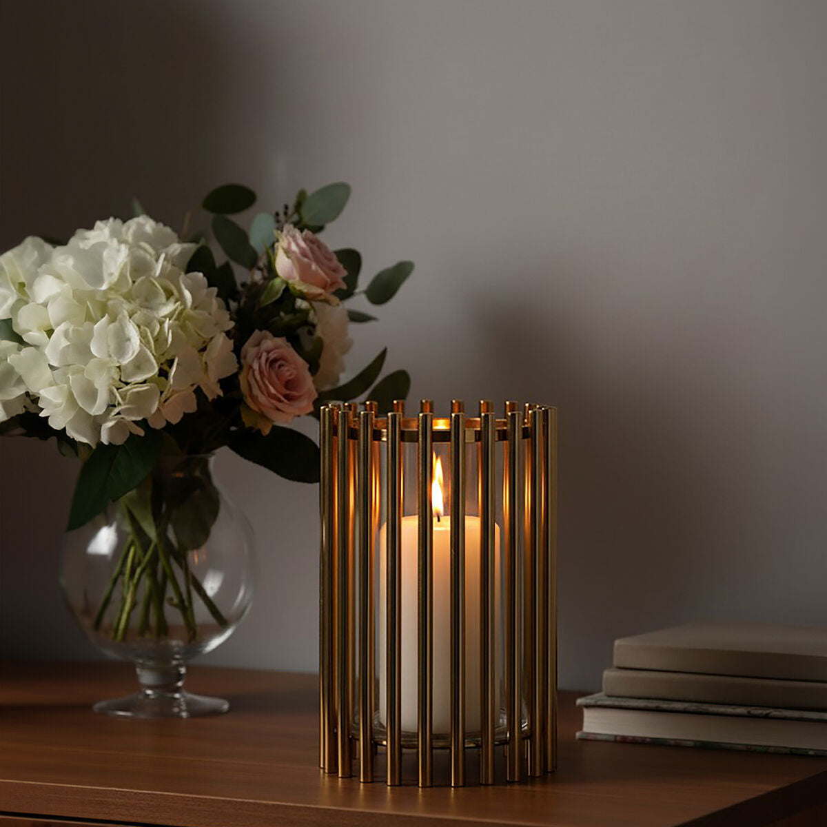 Medium Candle Holder with Glass Base