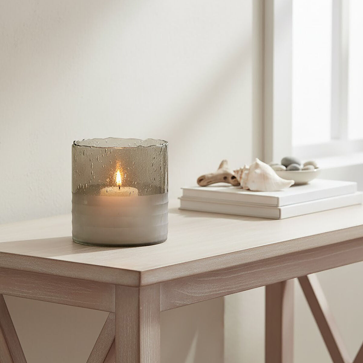 Natural Small Candle Holder in Clear Glass
