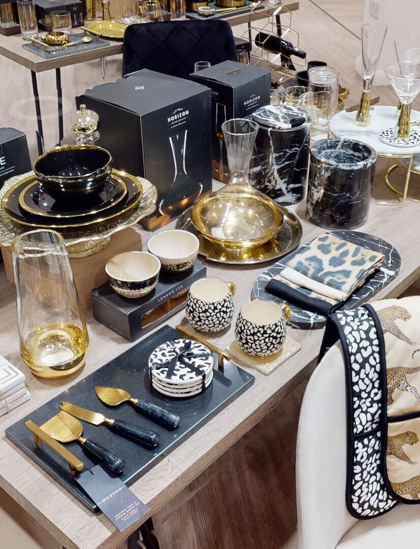 Oval Black Marble Chopping and Serving Board