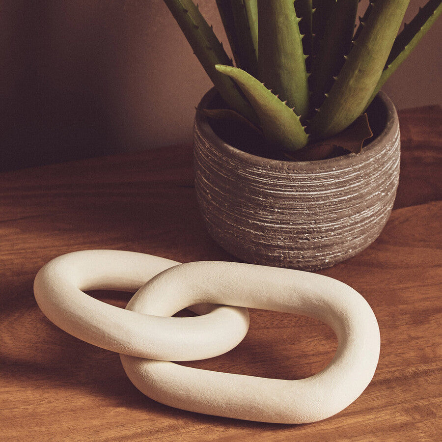White Wood 2 Link Chain Decor