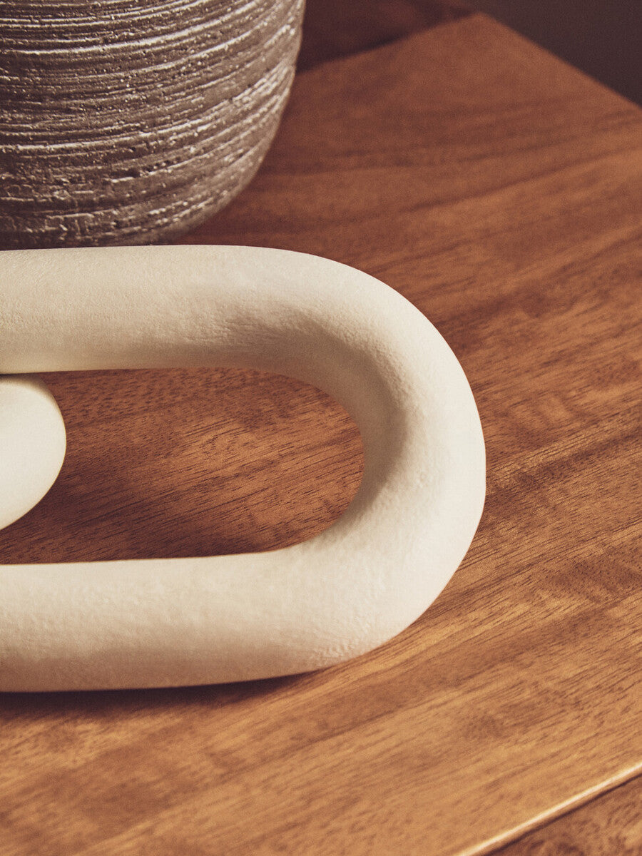 White Wood 2 Link Chain Decor