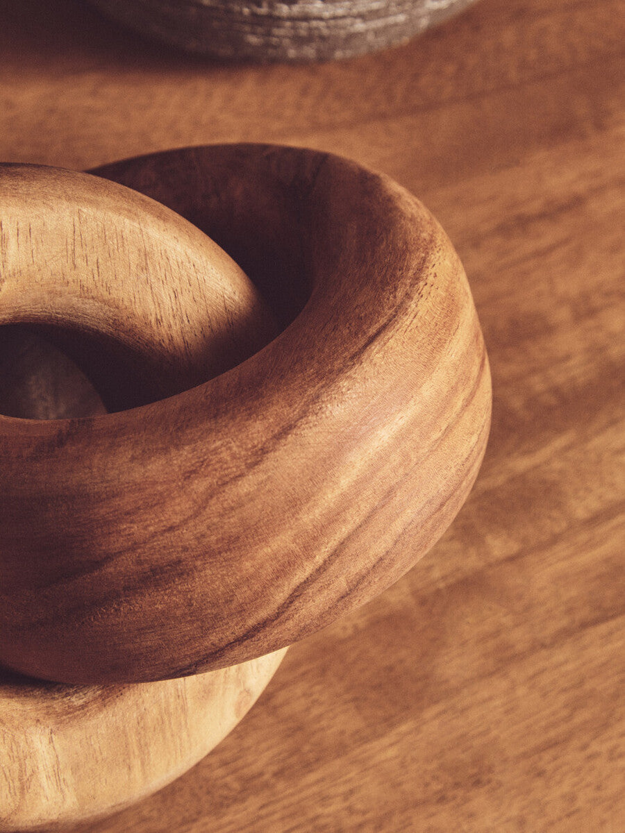 Natural Wood Knot Decor