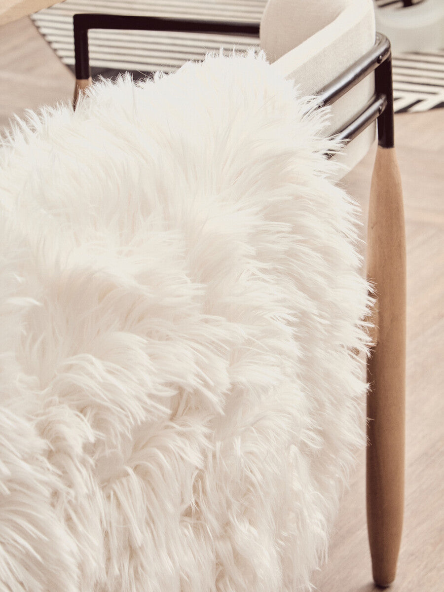 Cream Fur Throw Blanket