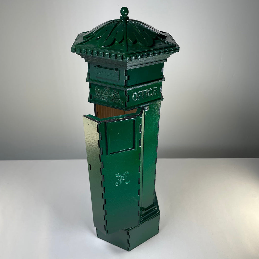 Penfold Pillar Post Box Pre-Built Model