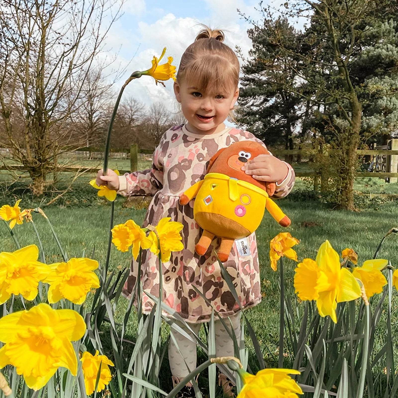 Talking Duggee Soft Toy with Signature Sounds