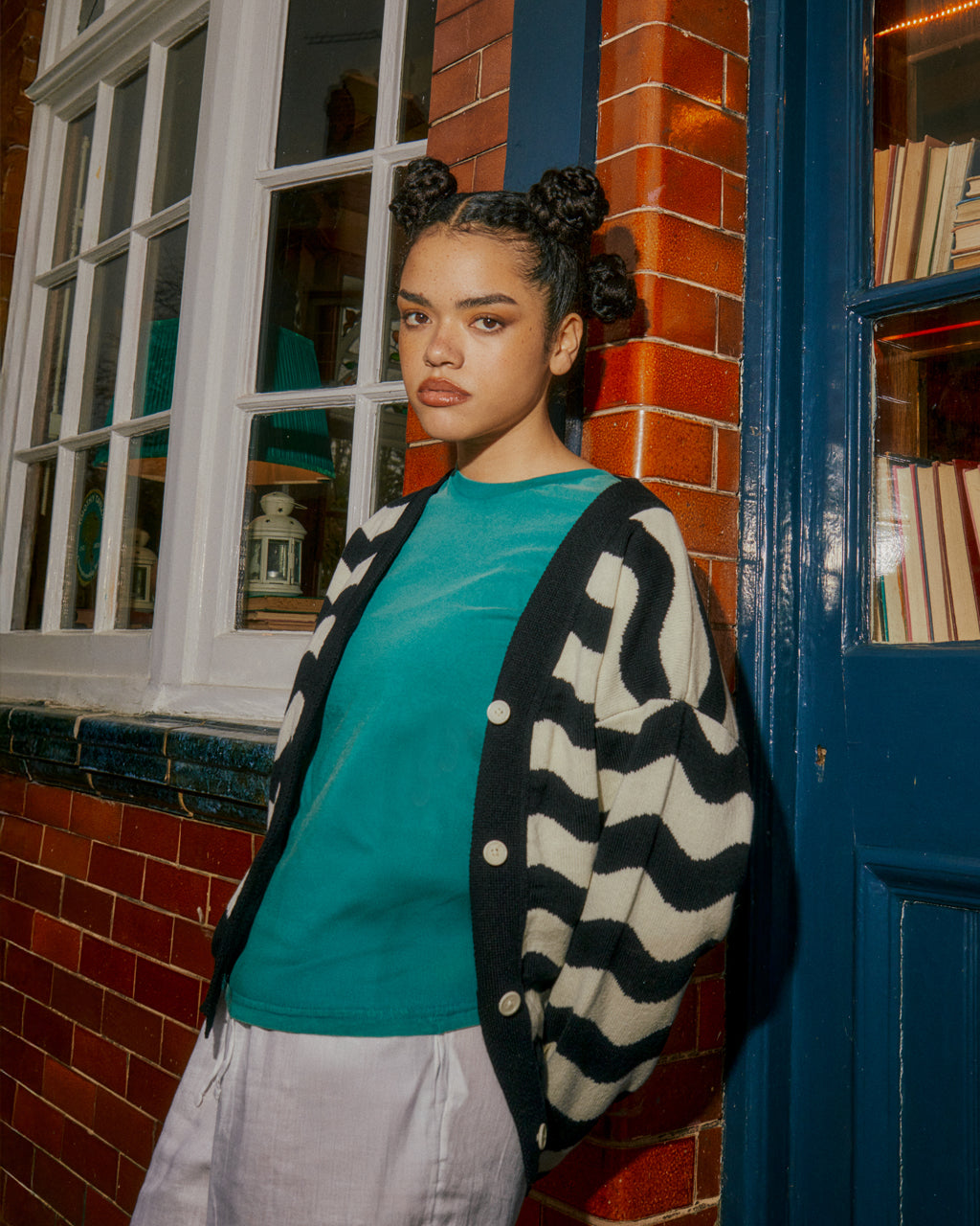 Waves Cardigan Wool and Cashmere Black and White