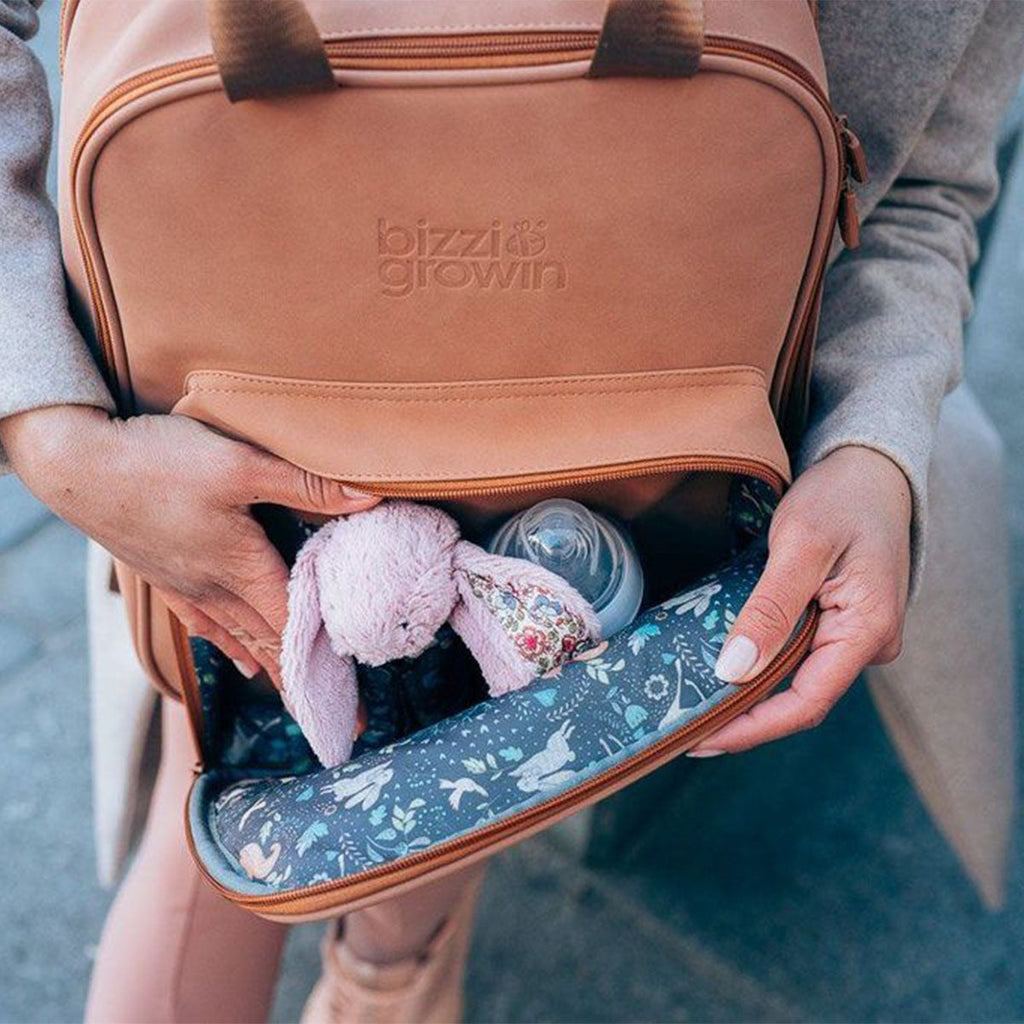 Bizzi Growin 2-in-1 Travel Bag & Baby Crib Vegan Leather - RucPOD ®