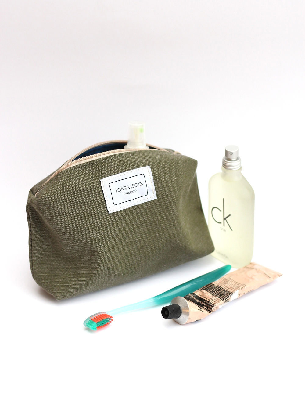 Handmade LORNA Makeup Pouch – Spacious & Eco-Friendly by TOKS VISOKS at www.brixbailey.com
