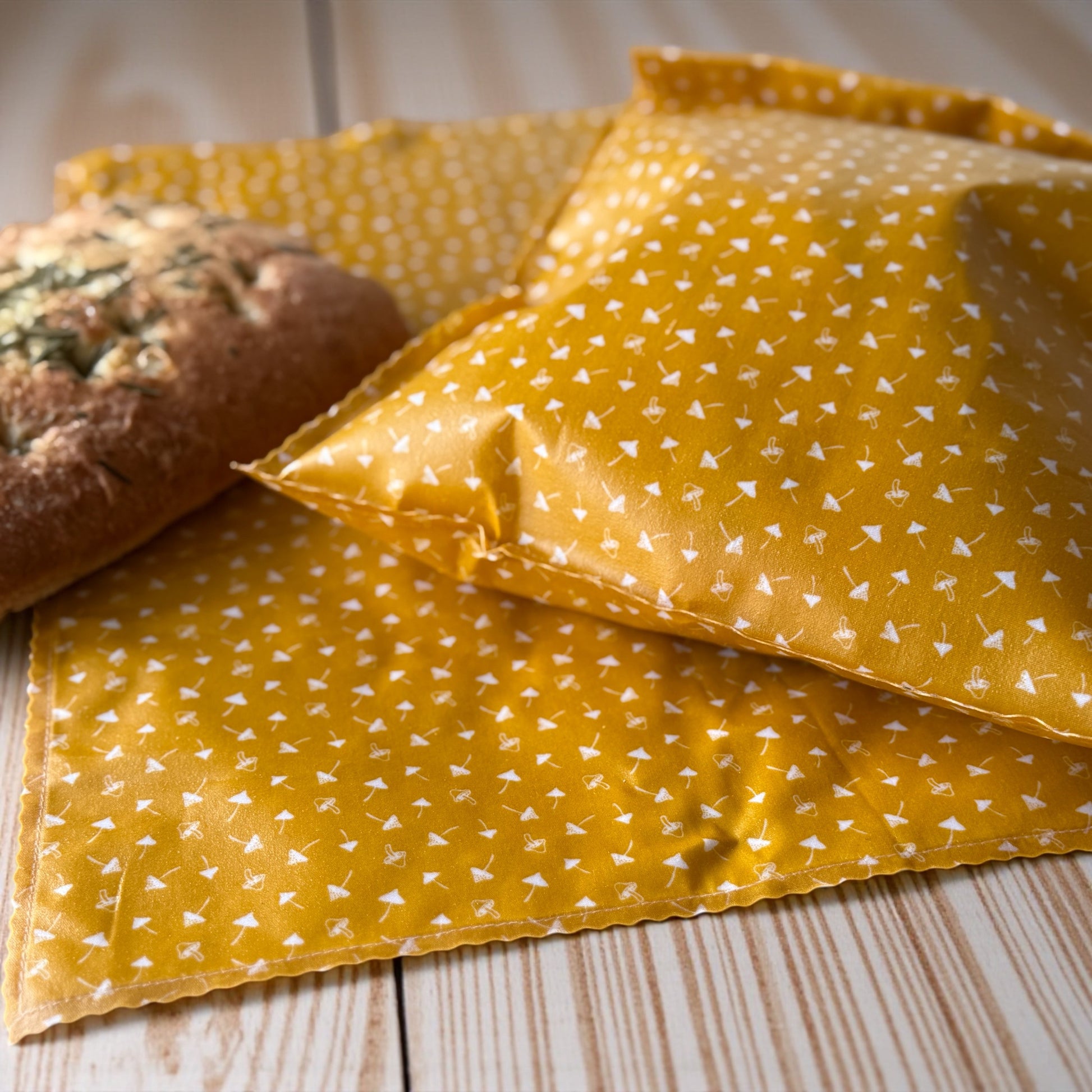 THE Bread Bag –Toadstool Print (Mustard)
