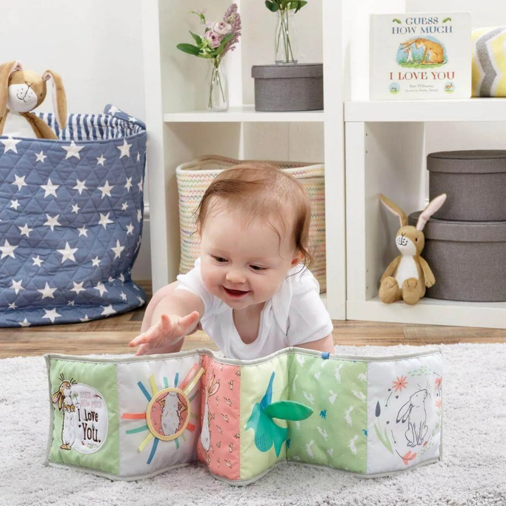 Guess How Much I Love You Unfold and Discover Activity Toy