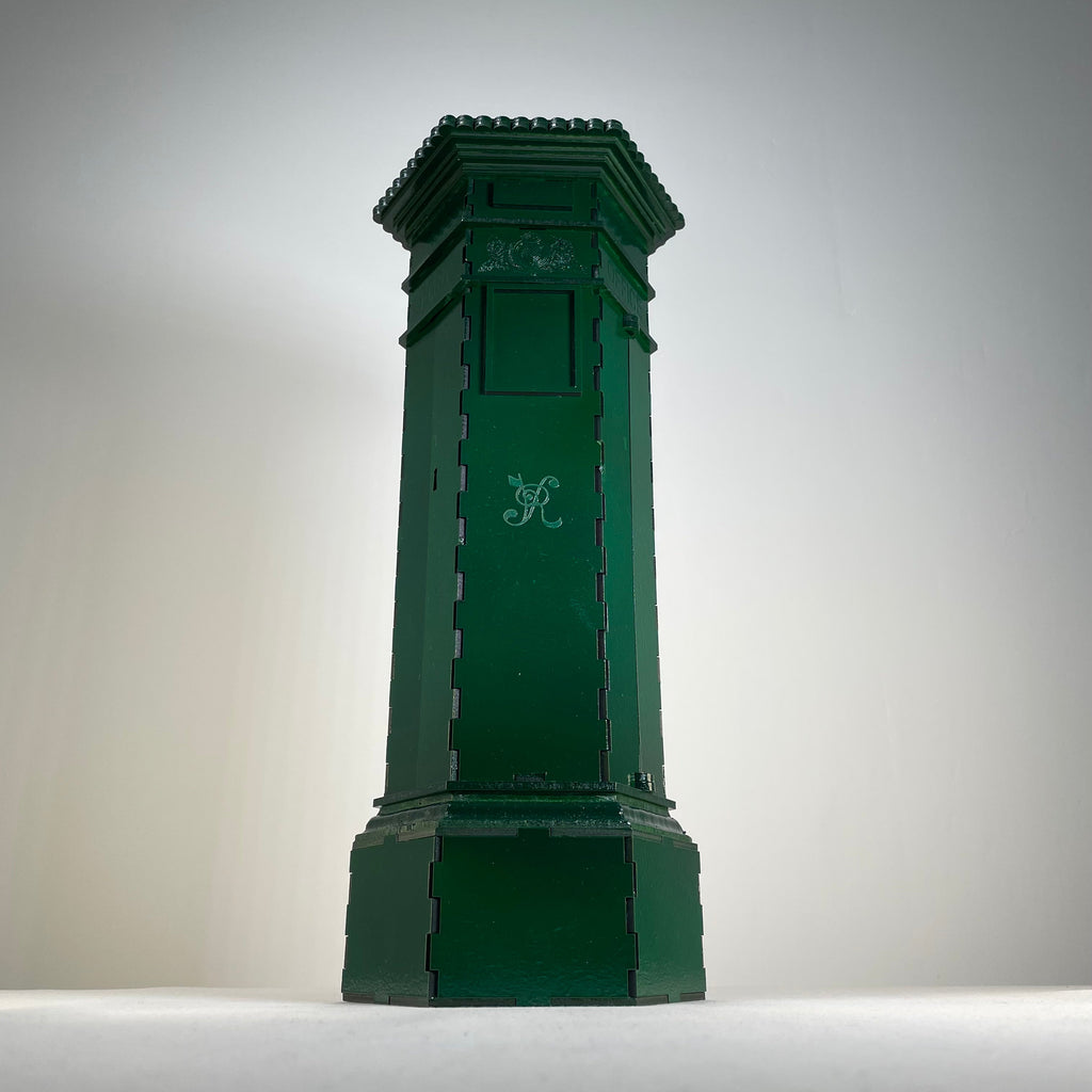 Penfold Pillar Post Box Pre-Built Model