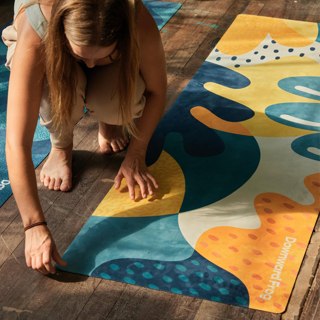 Downward Frog Printed Yoga Mat for Hot Yoga Bikram and Pilates