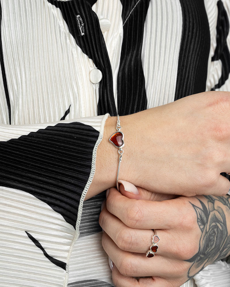 Subtle Heart Bracelet in Sterling Silver and Amber