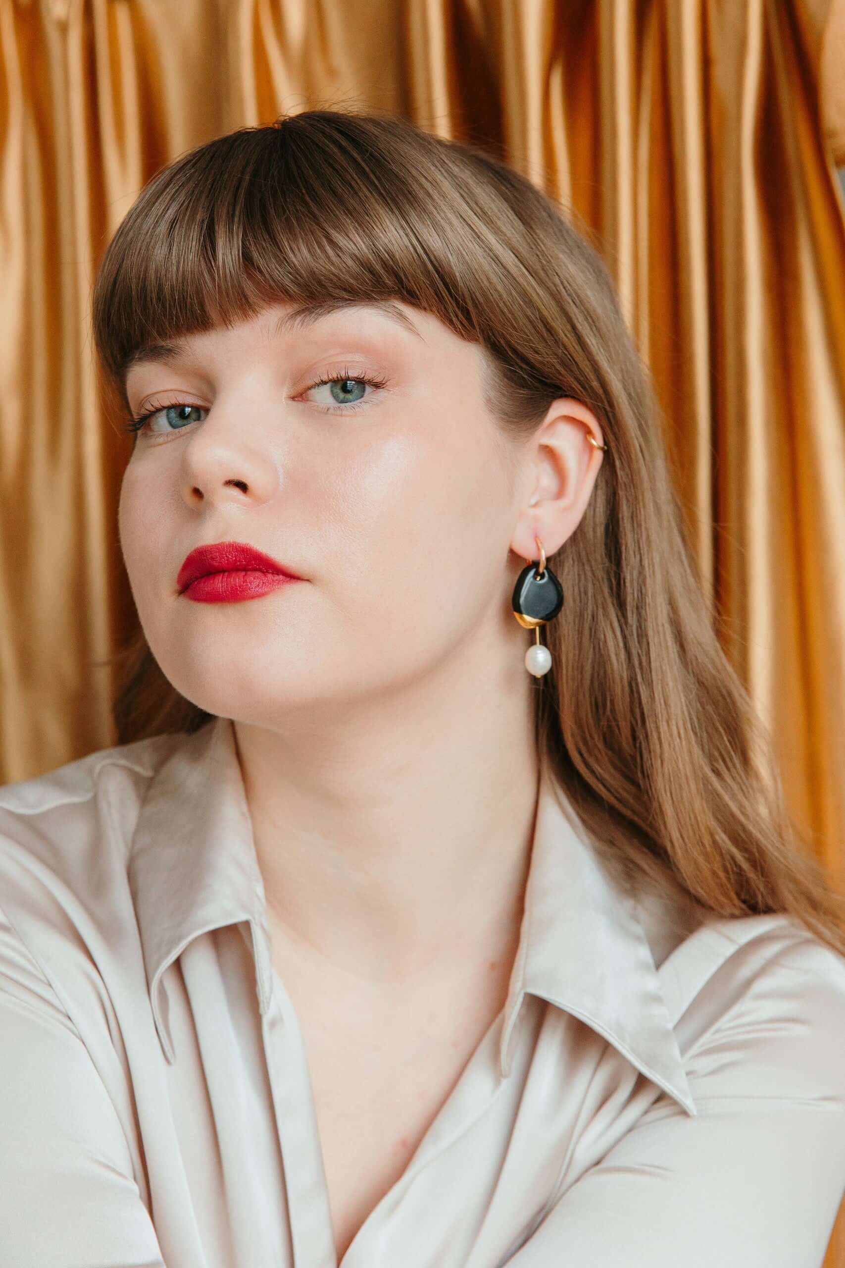 Arp Pearl And Porcelain Earrings - Dark Green