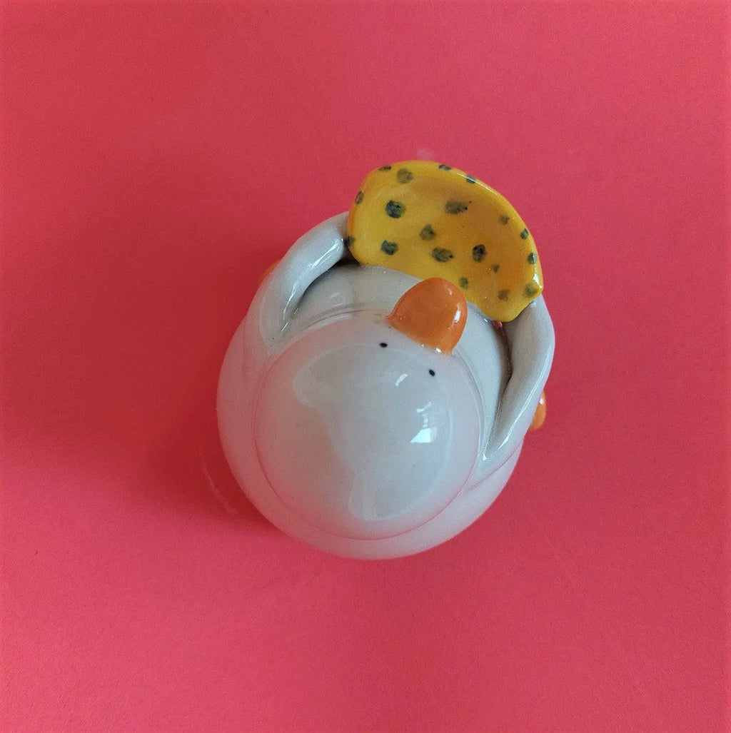 Ray the Ring Holder Duck with Tray