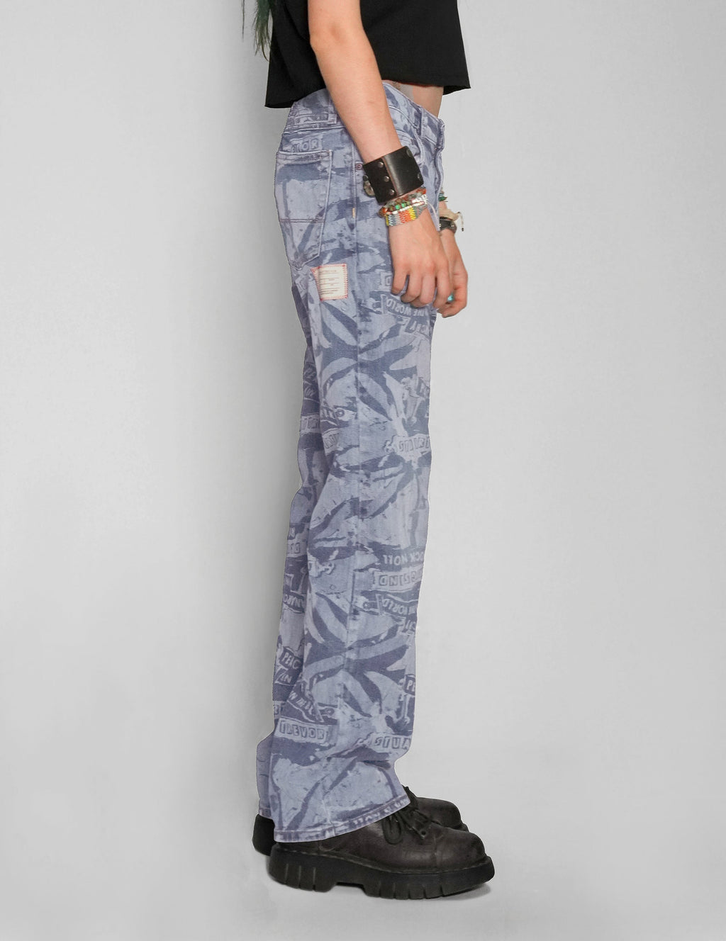 Peace Laser Print Jeans in Light Blue
