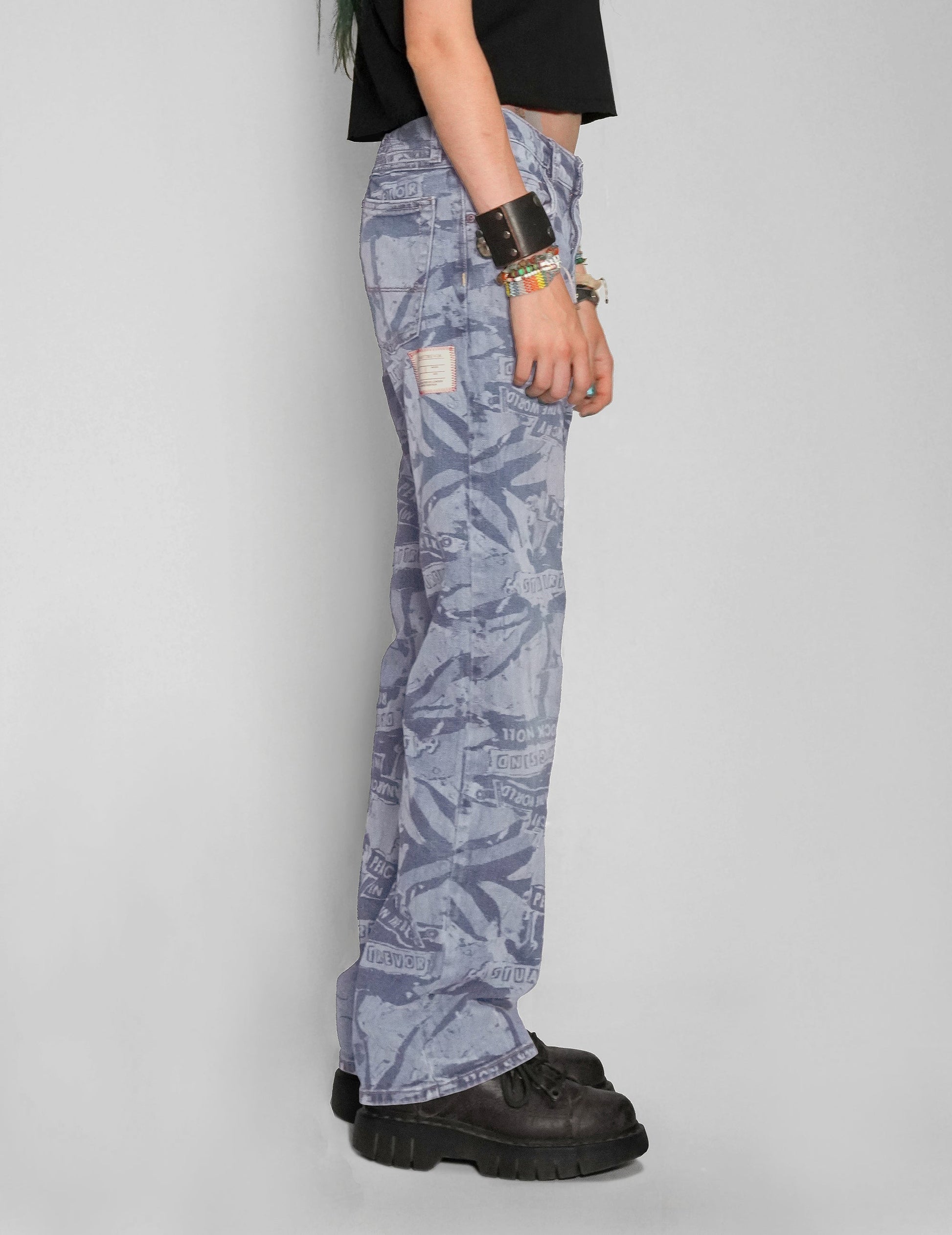 Peace Laser Print Jeans in Light Blue