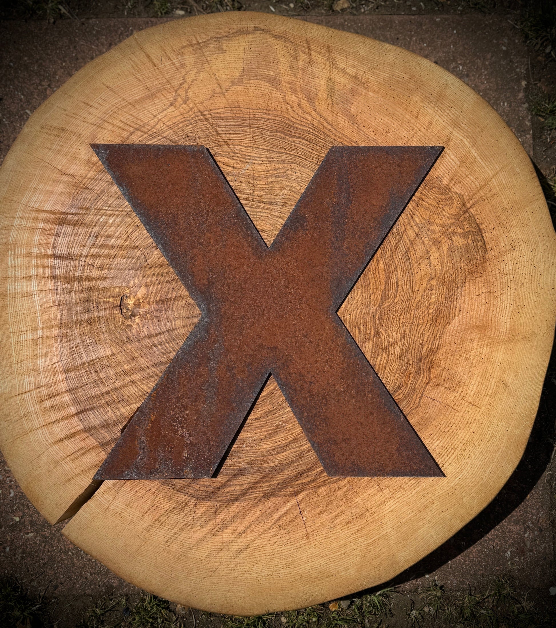 12 Inch Rusty Metal Letters A-Z 0-9