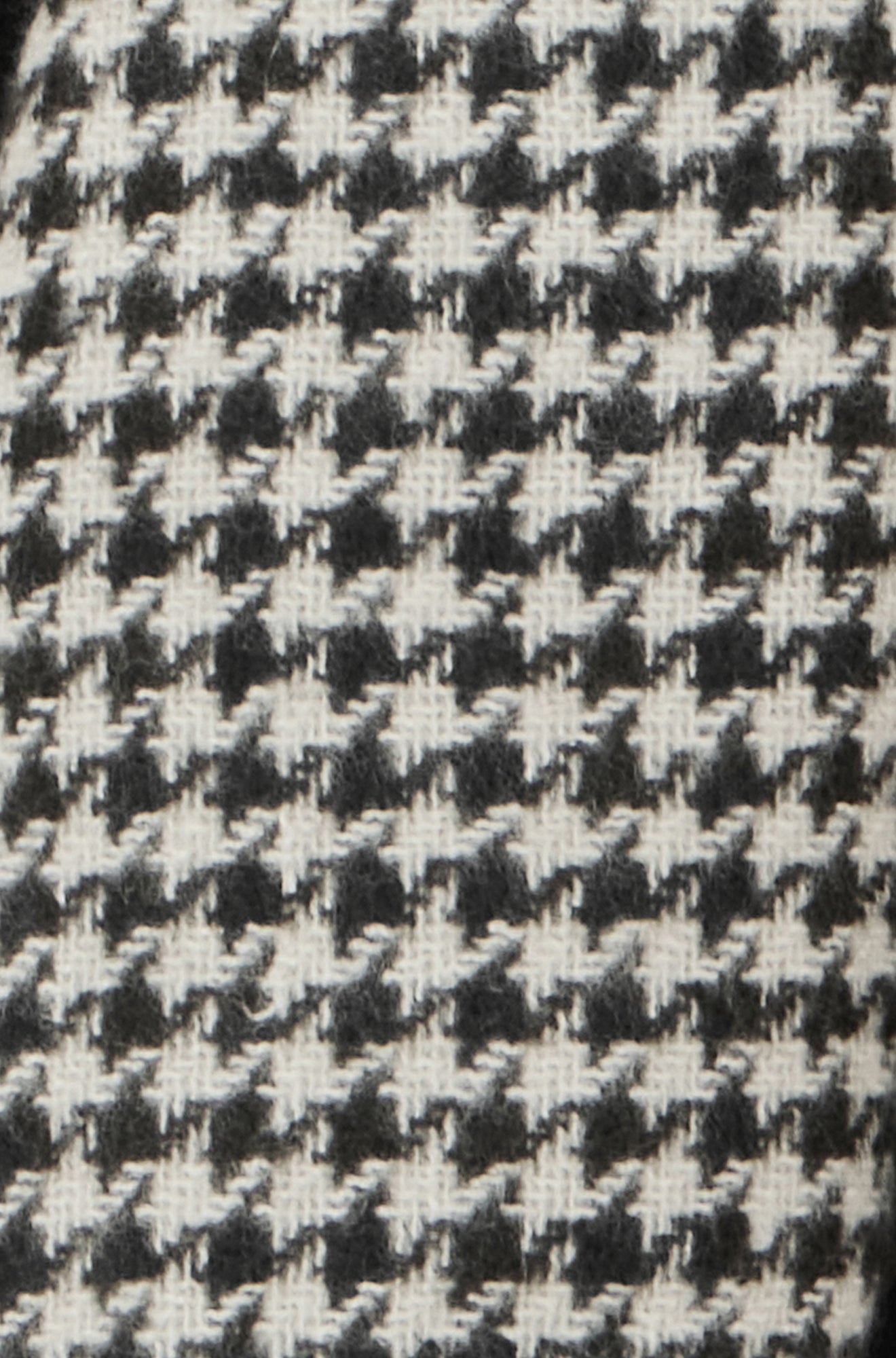 Black Dog Tooth Scarf with Stitch Detail