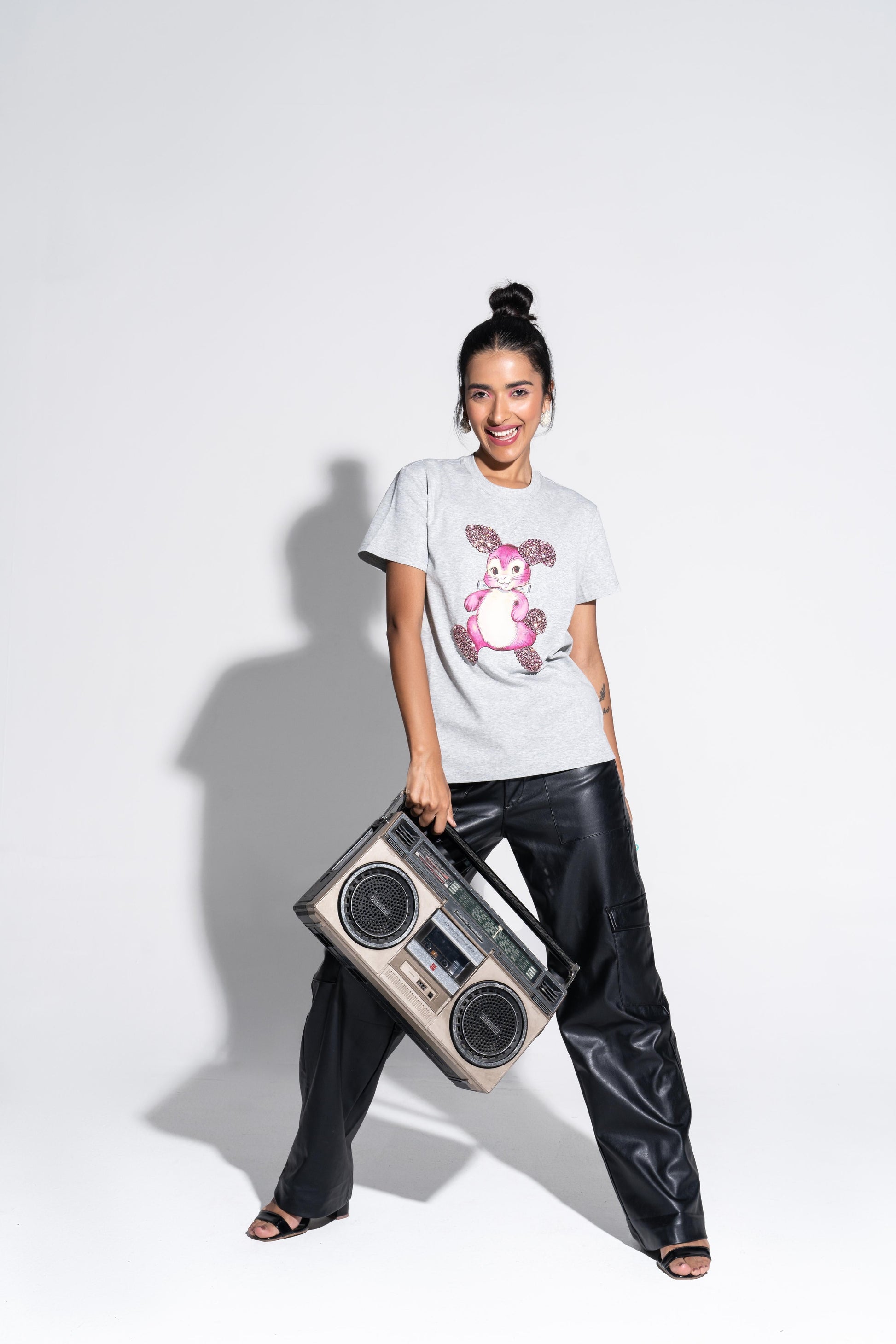 Bunny Graphic Embroidered Cotton T-Shirt Gray Large