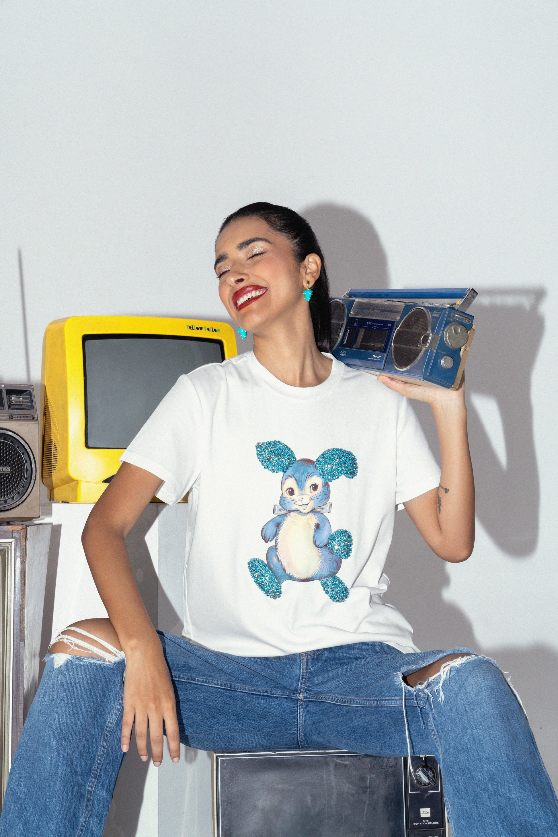 Bunny Graphic Embroidered Cotton T-Shirt Gray Large