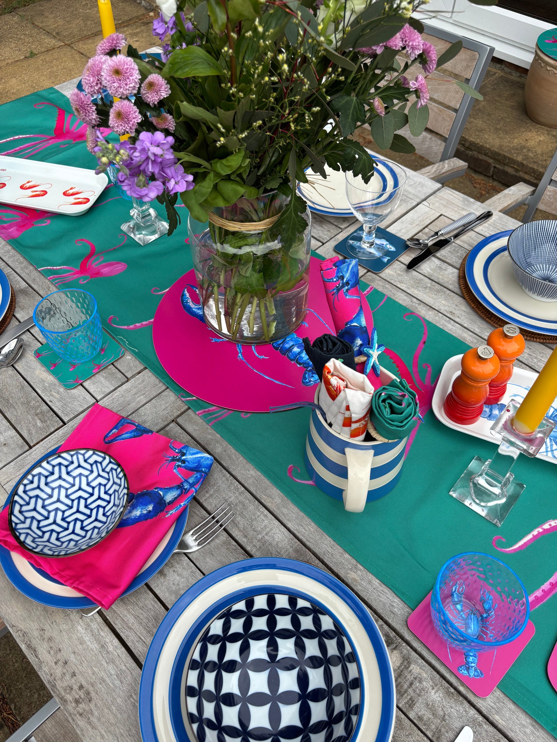 Octopus Table Runner 250 x 40cm