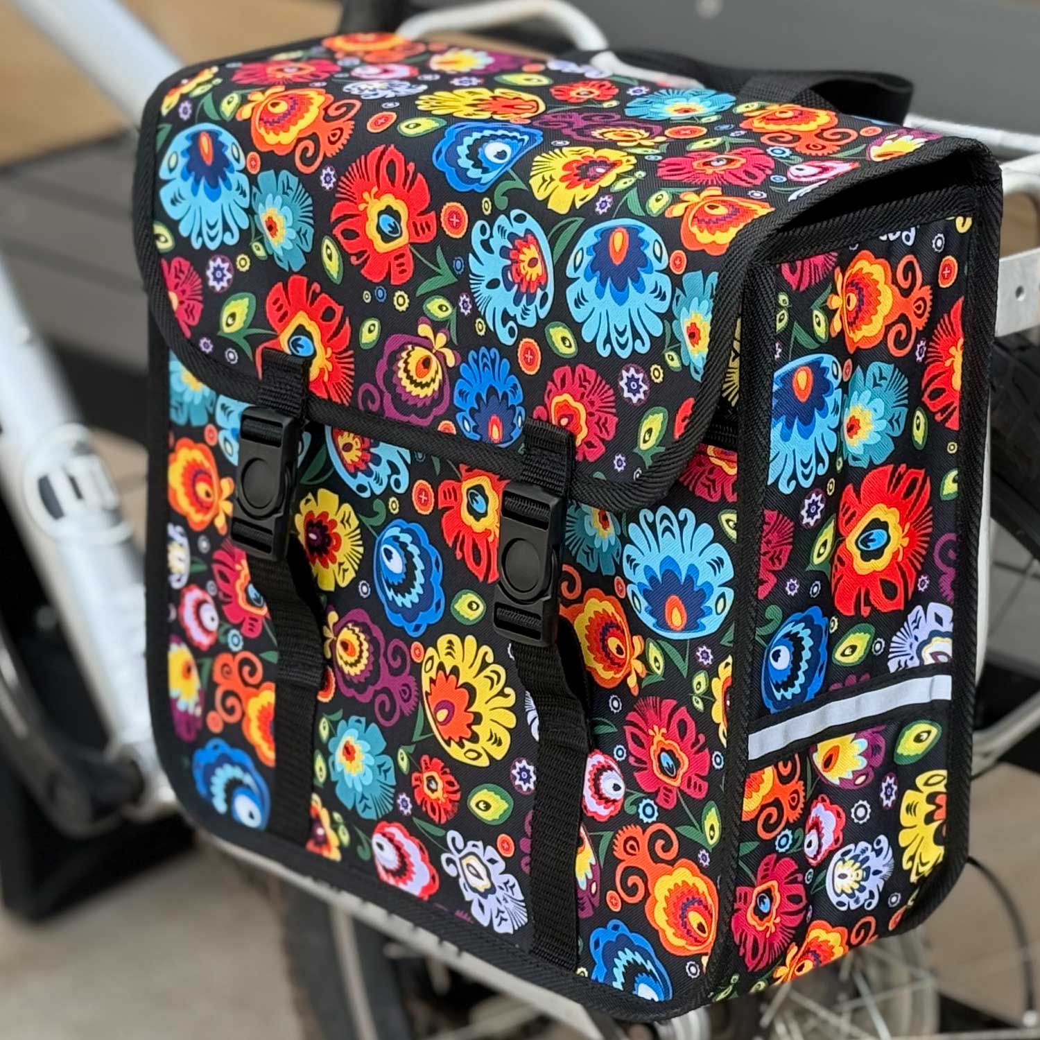 Classic Single Pannier Bag for Bicycle Rear Carrier Rack in Folk Flowers