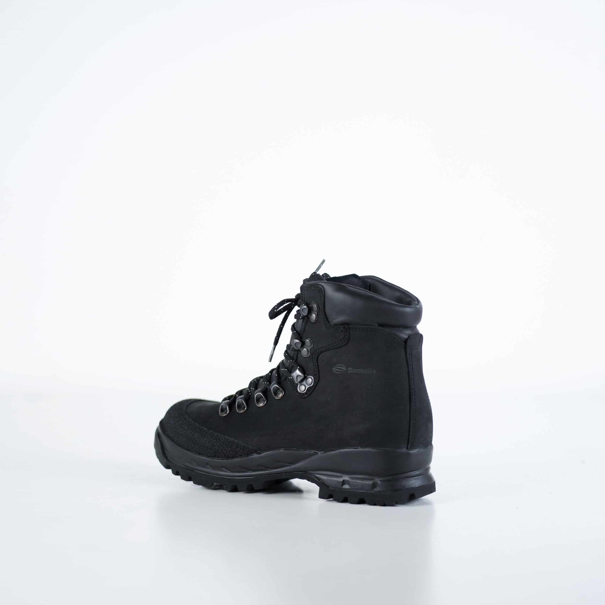 553P Black Hiking Boots – Durable, Waterproof & Comfortable by Samelin at www.brixbailey.com