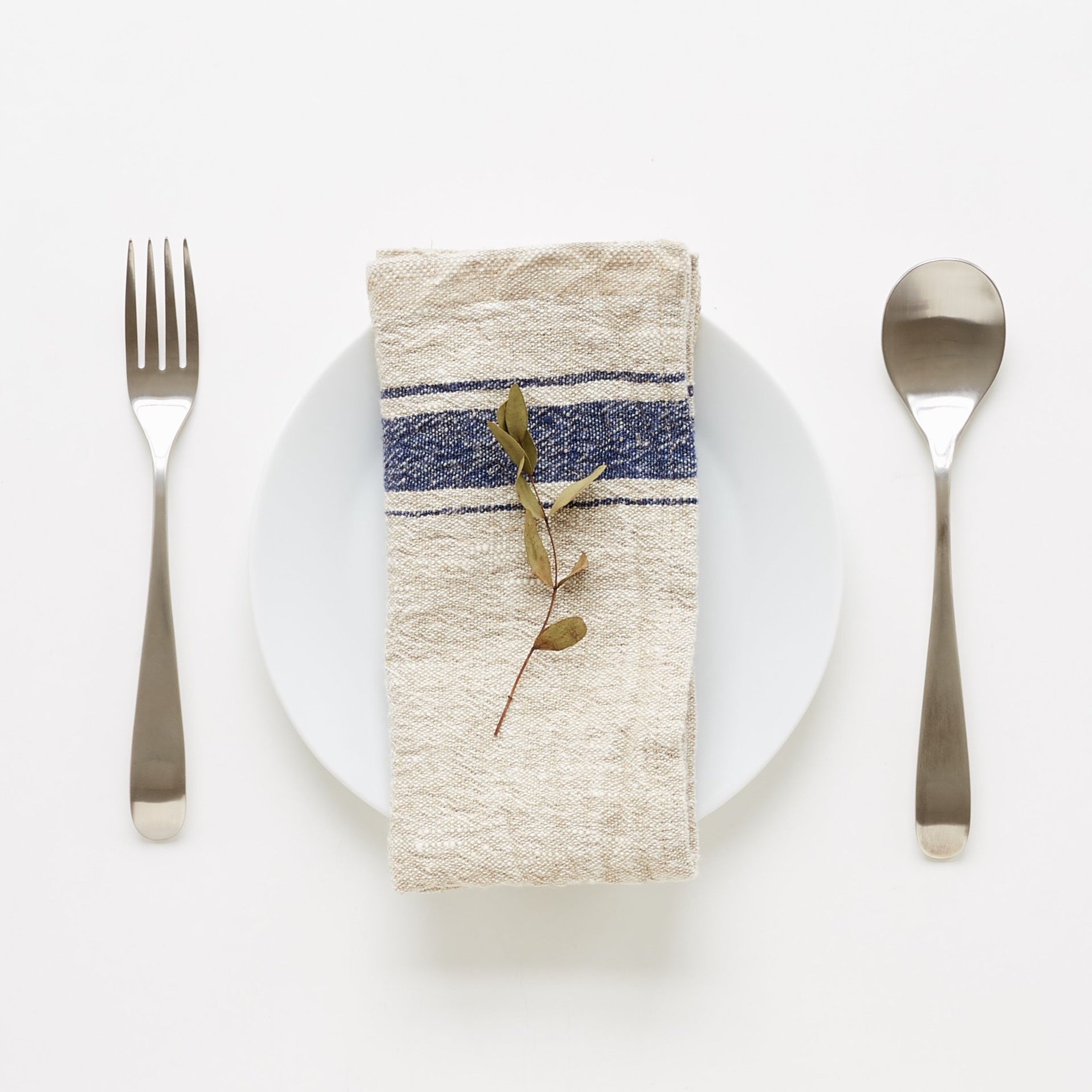 Vintage Linen Napkin Set – Handmade & Eco-Friendly by Linen Tales at www.brixbailey.com