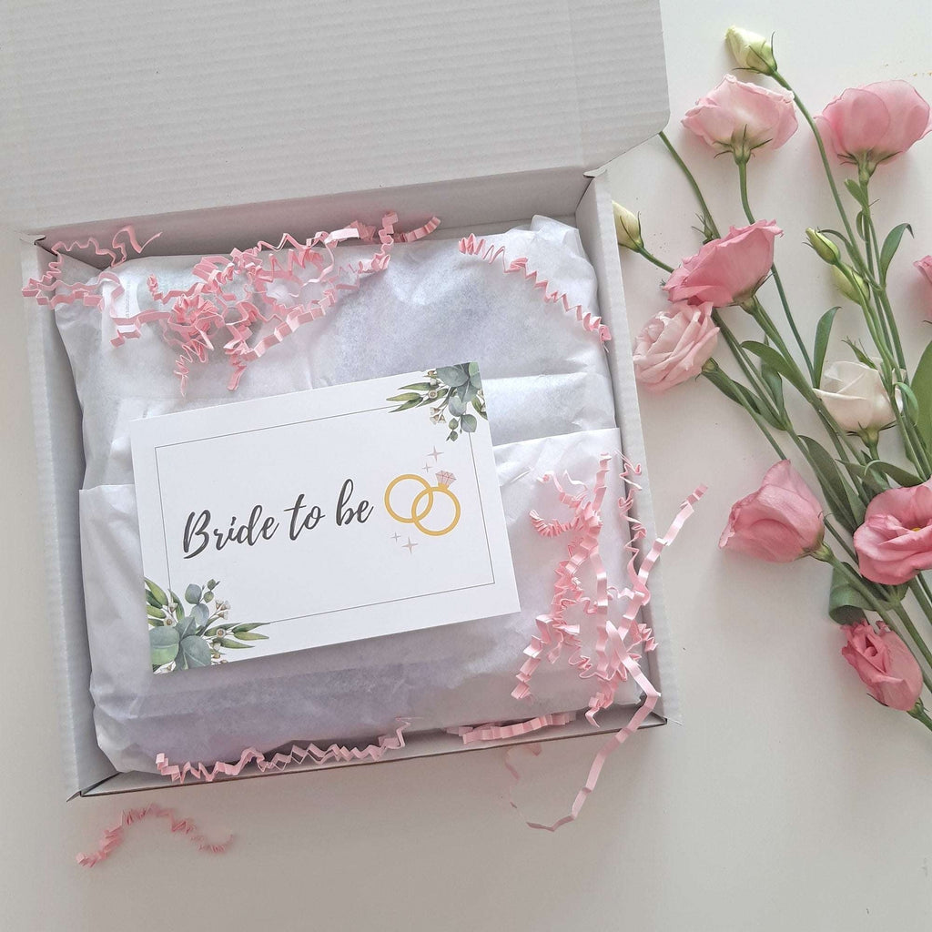 Bride to Be Luxury Pamper Gift Box
