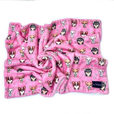Signature Pink Chihuahua Print Soft Cosy Fleece Blanket