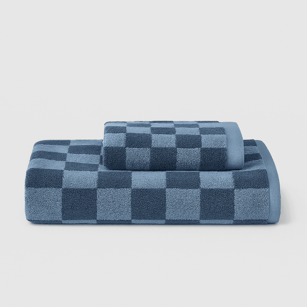 Checkerboard Bath Towels in 5 Colors