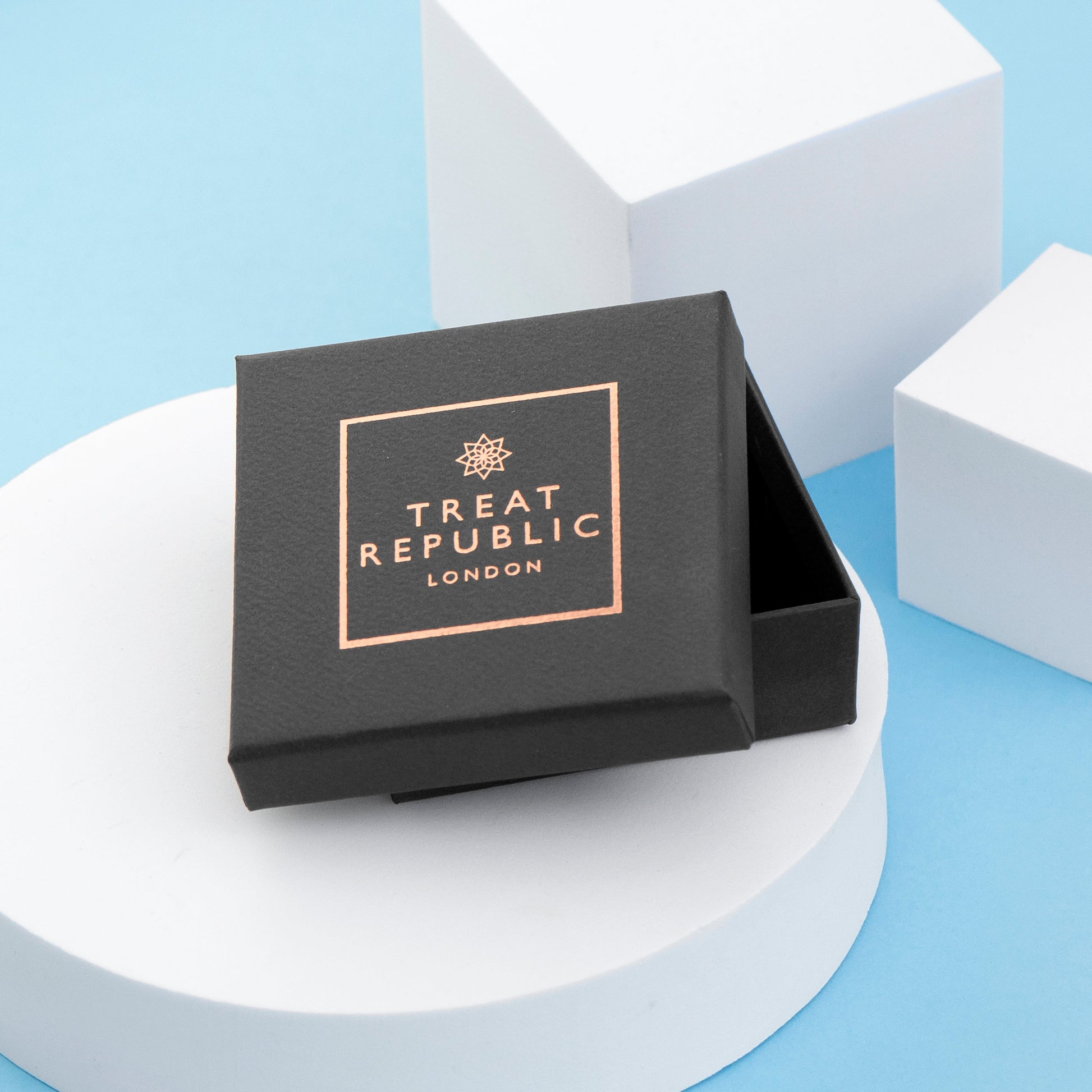 Personalised Men's Leather Chevron Bracelet