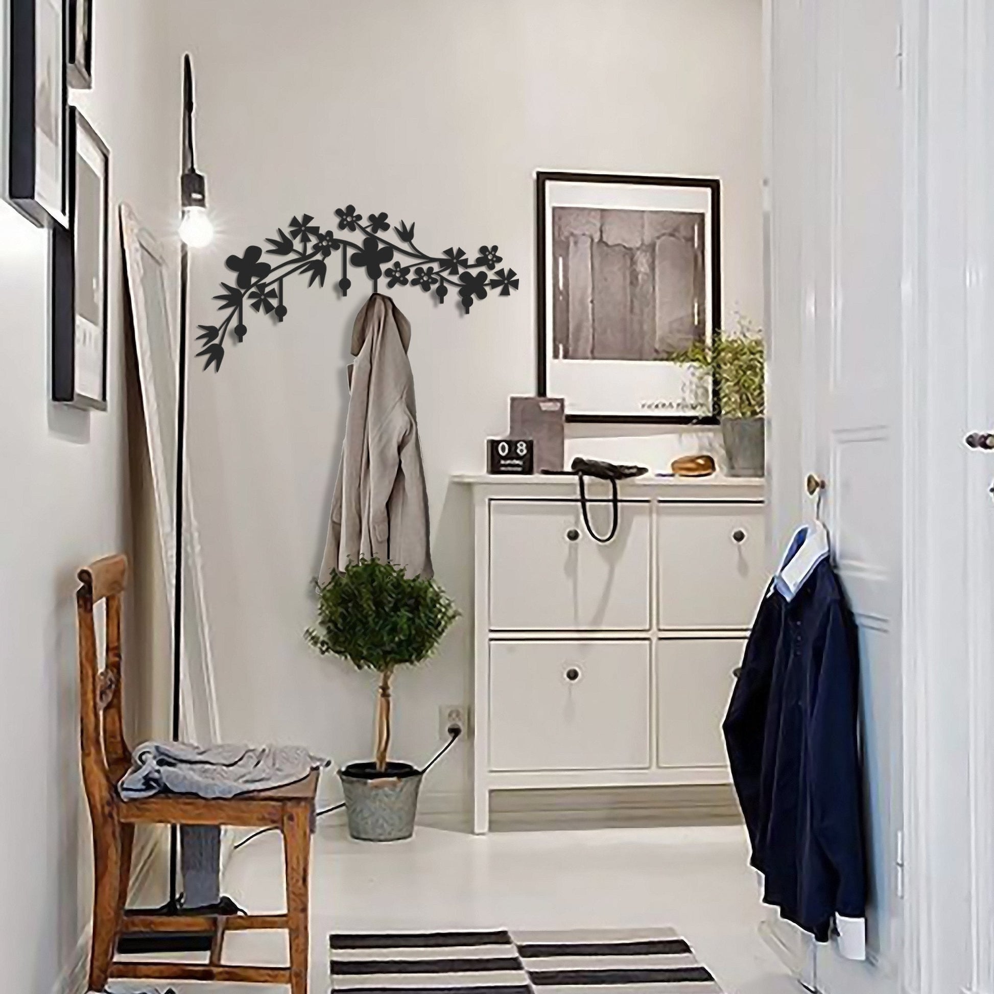 Black Metal Minimalist Coat Rack