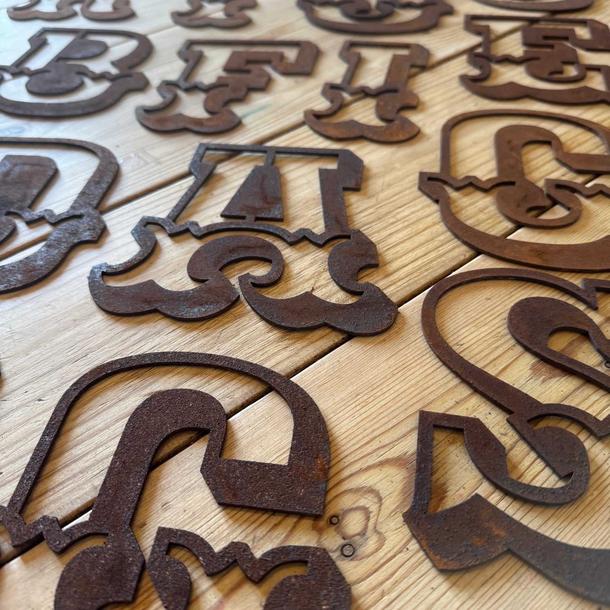 Rusty 5 Inch Carnival Metal Letters A to Z