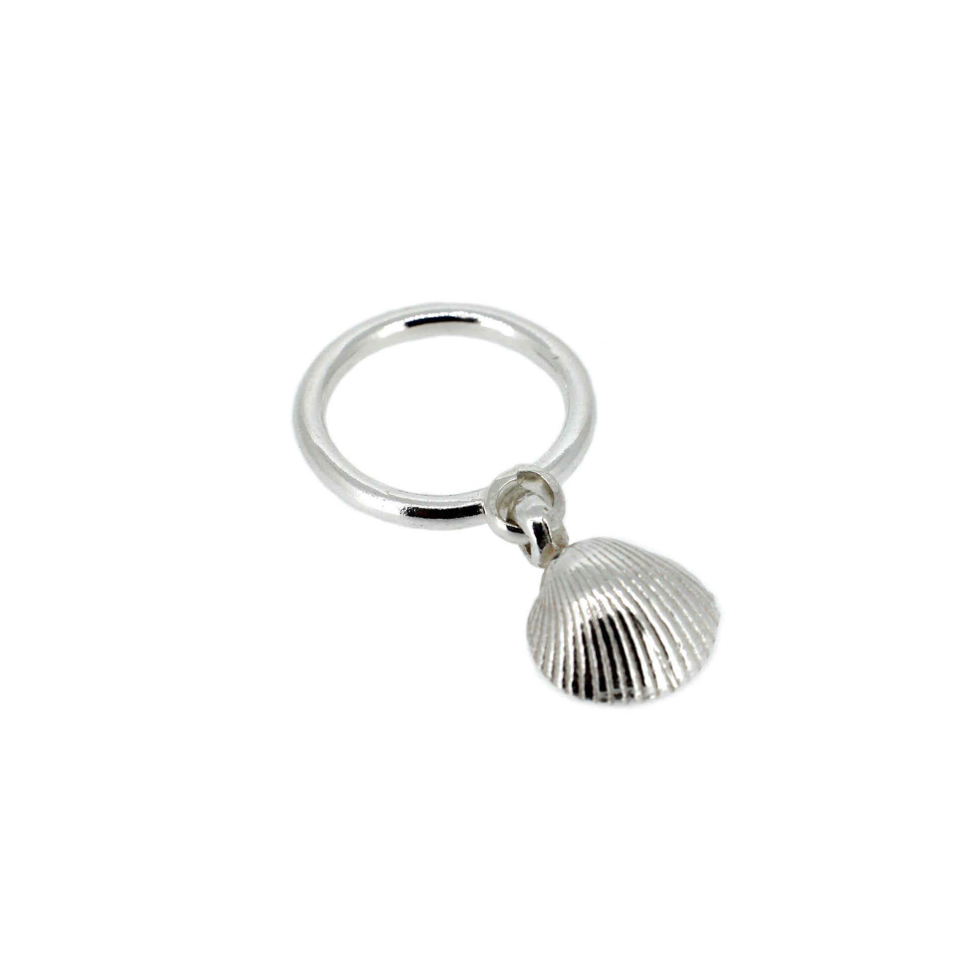 Shell Dangle Ring in Recycled Silver