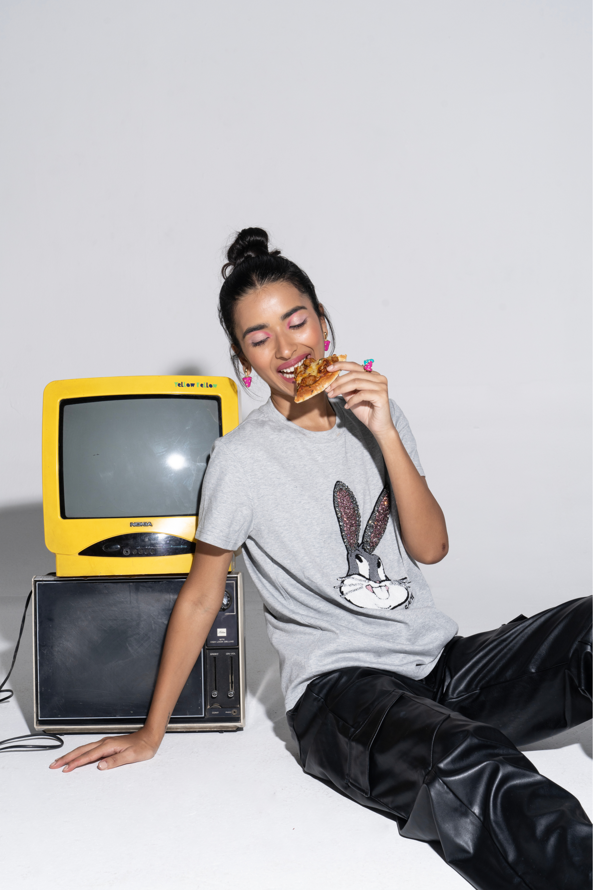 The Rabbit Graphic Embroidered Cotton T-Shirt