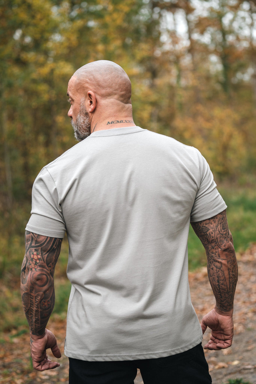 Heavyweight Cotton T-Shirt in Regular and Long Fit