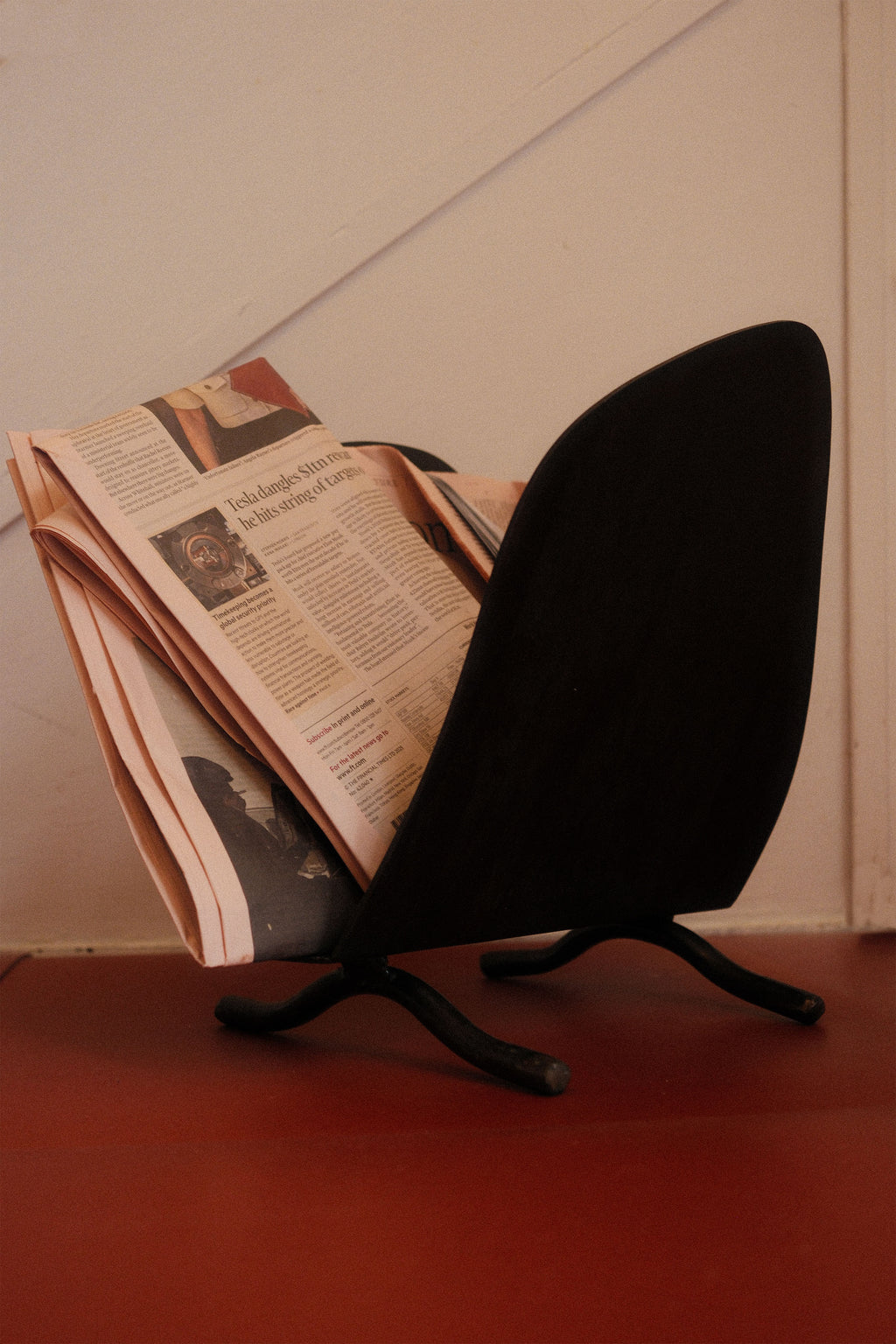 Magazine rack IN STOCK