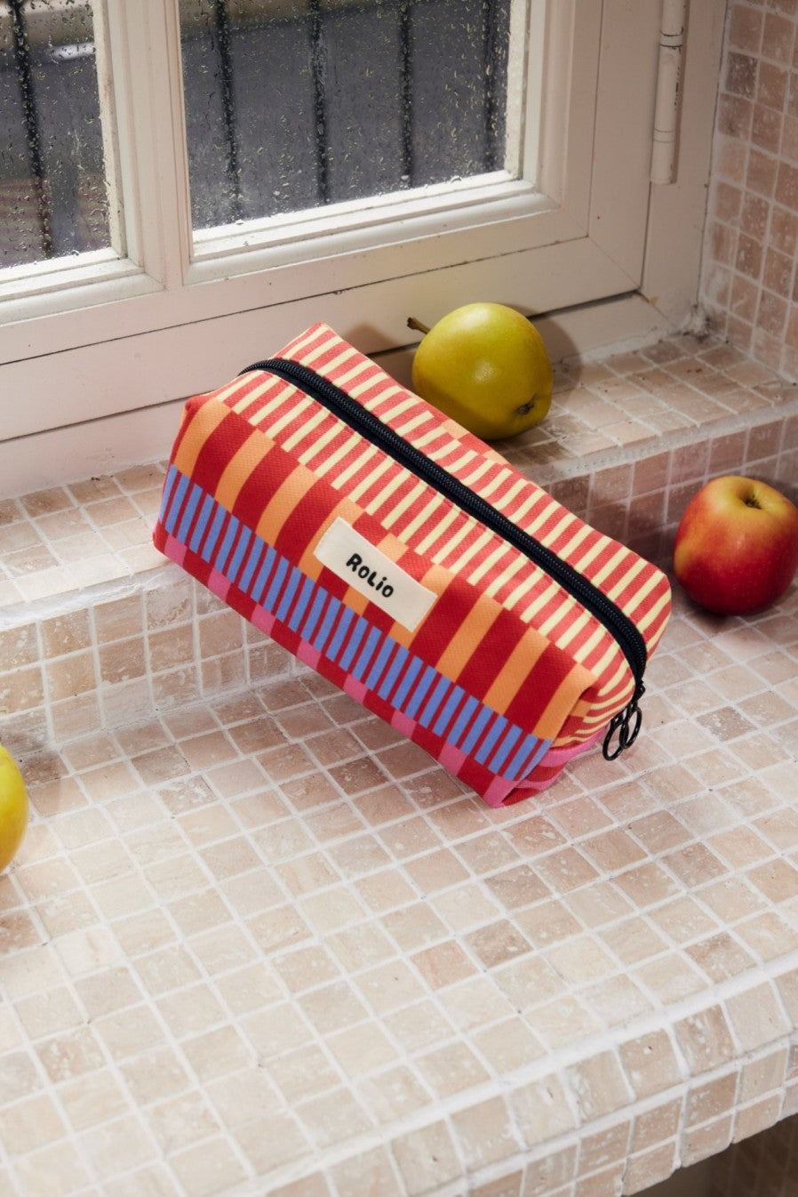 Deconstructed Printed Wash Bag in Organic Cotton