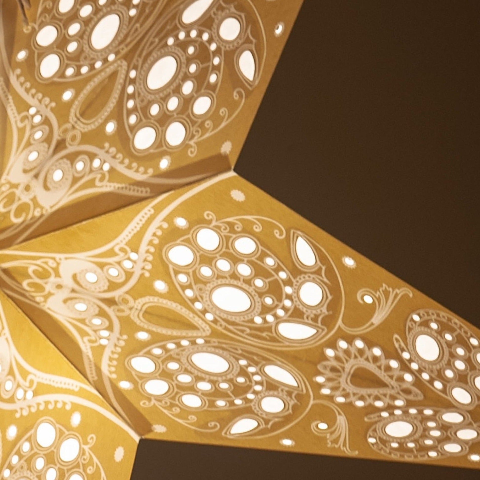 Natural Stone Lace Star Lantern