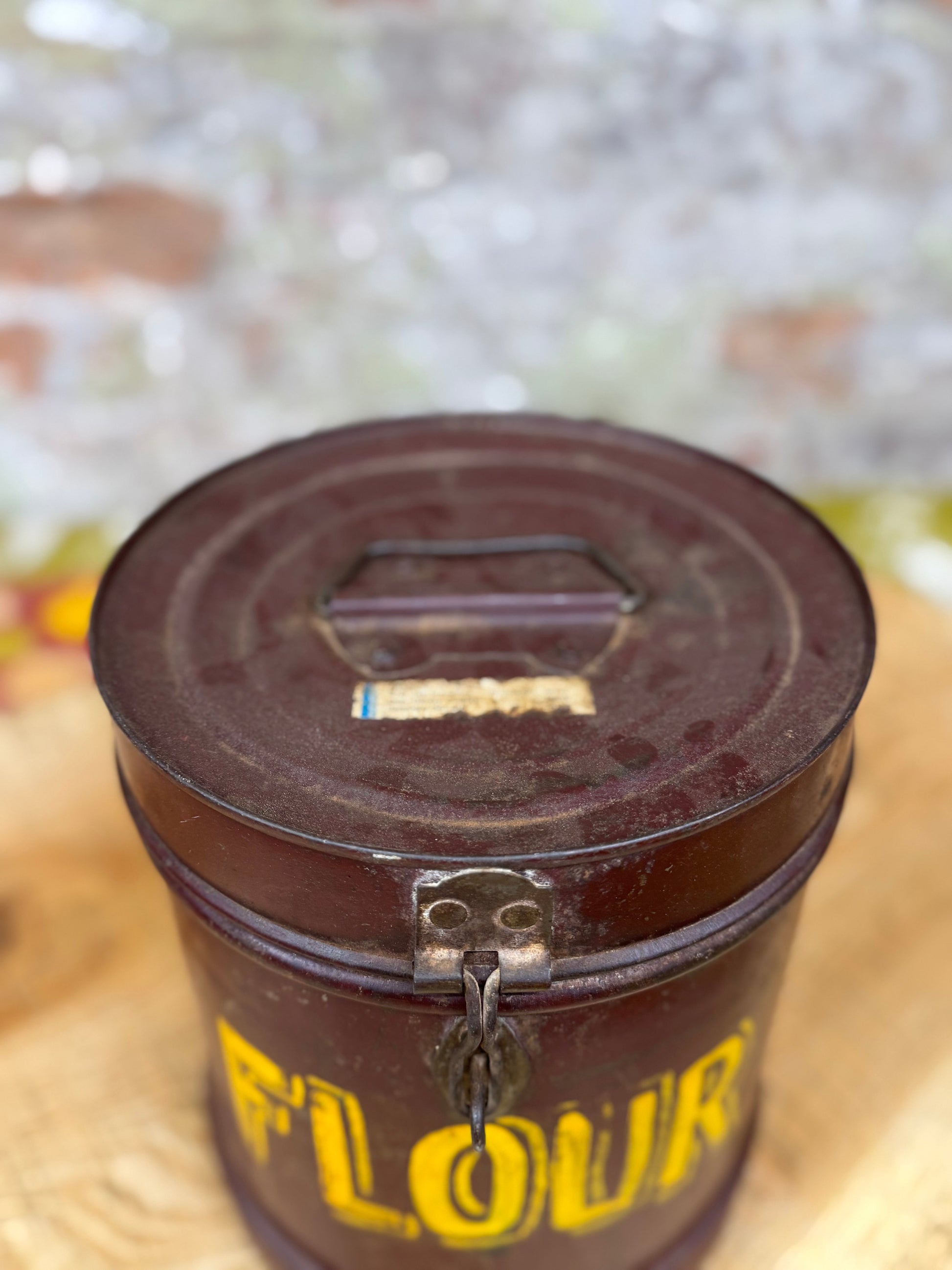 Vintage Galvanised Metal Storage Tub with Lid