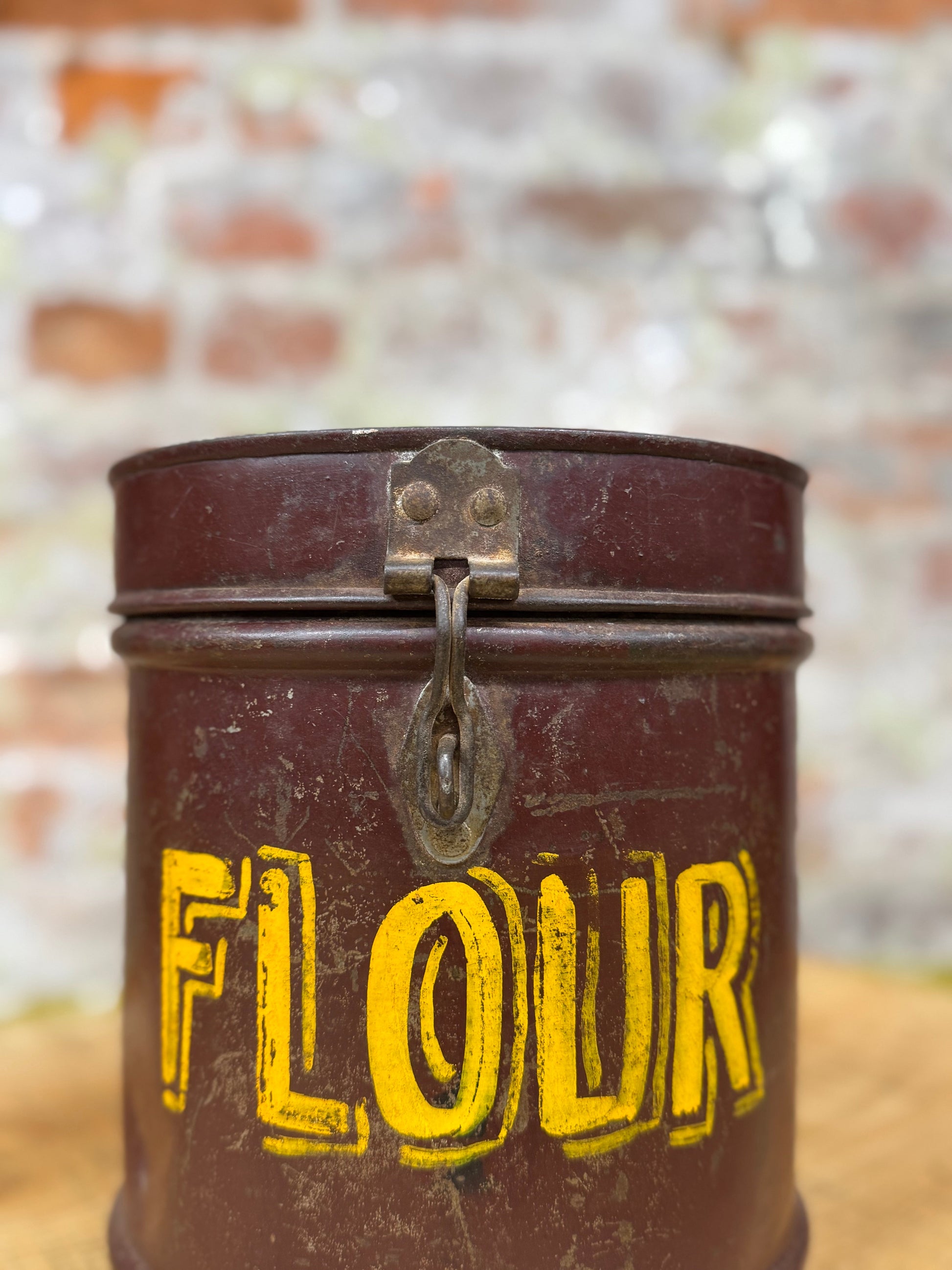 Vintage Galvanised Metal Storage Tub with Lid
