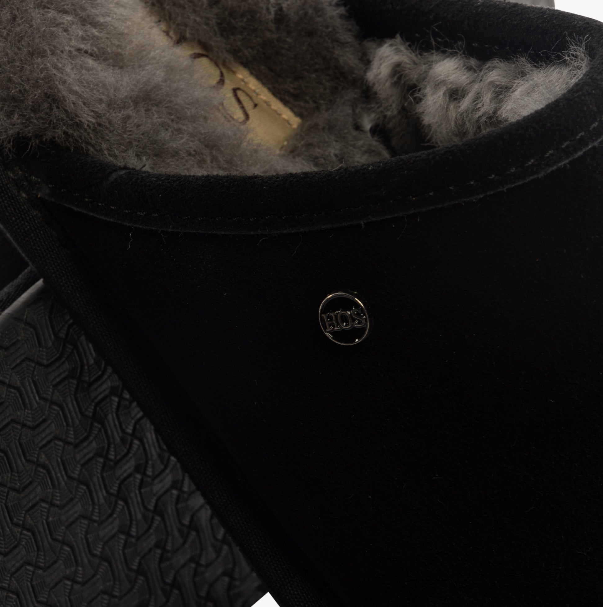 Mens Sheepskin Slippers in Black