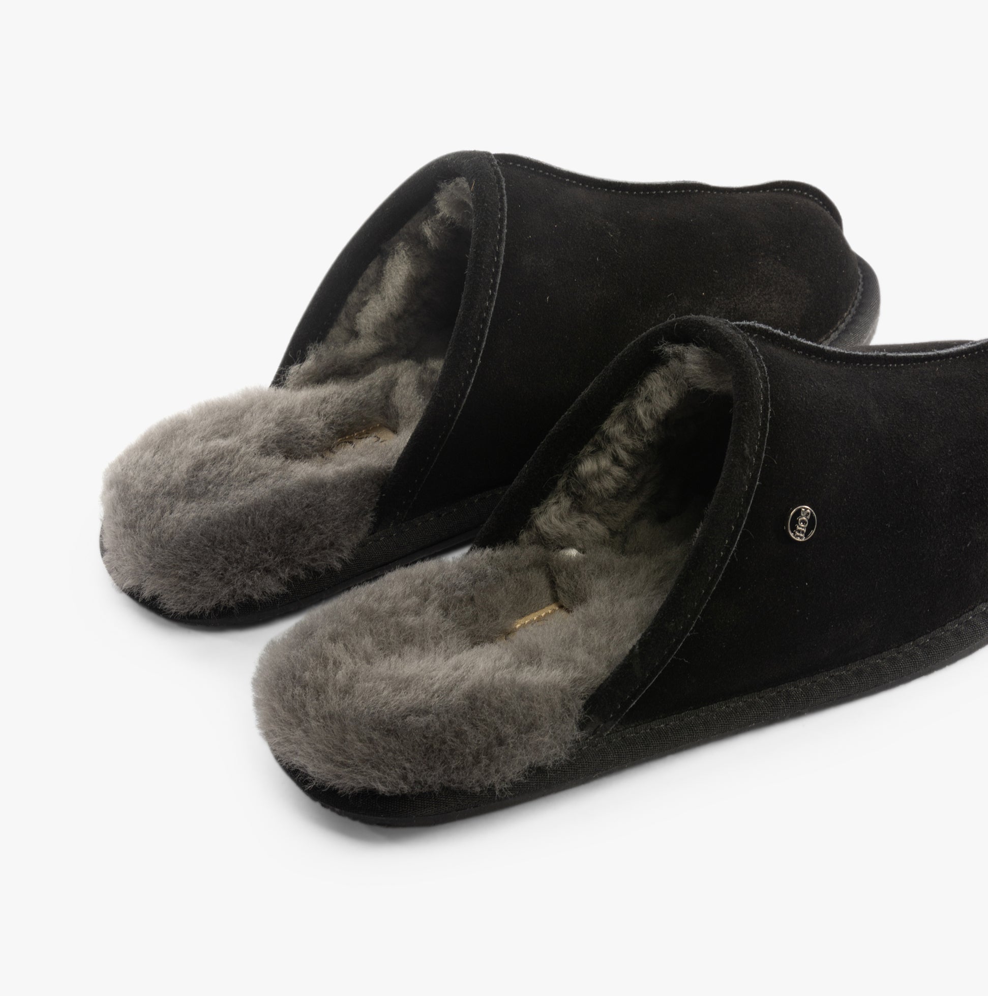 Mens Sheepskin Slippers in Black