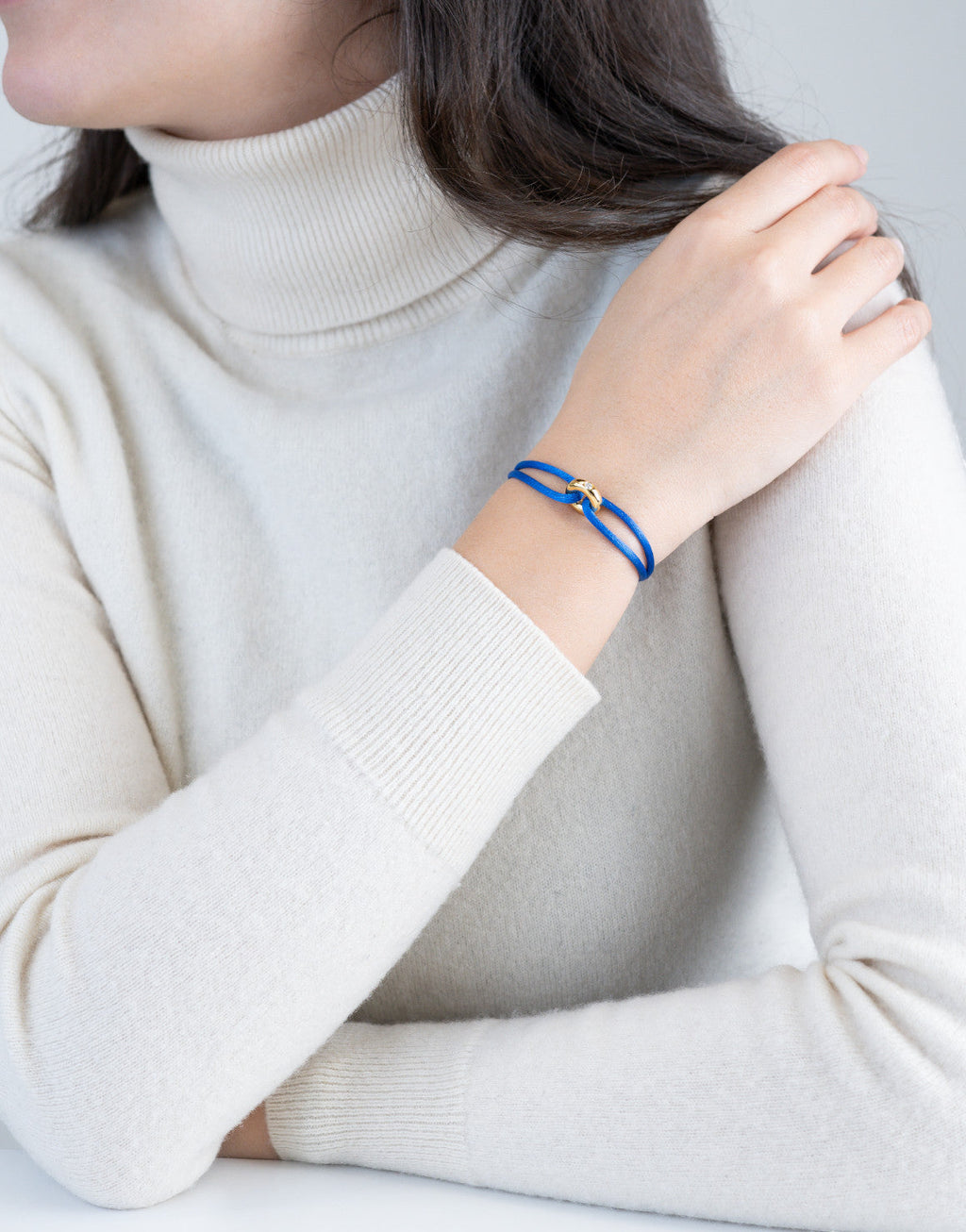 Golden Diamond Cord Bracelet